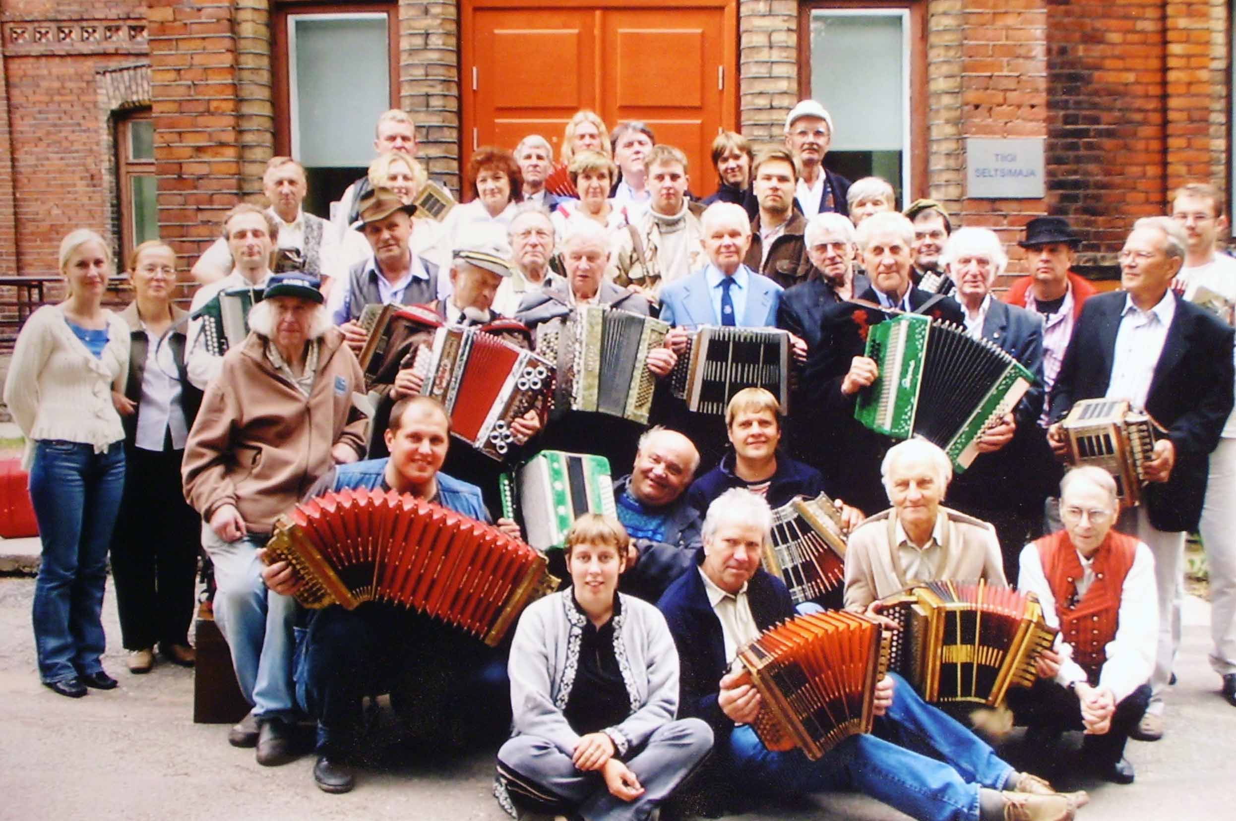 Ltsapevad 2005